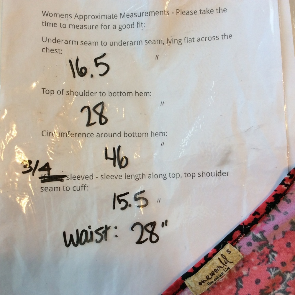 One World Shirt Top S Twist Front Slinky Red Black - Picture 8 of 8